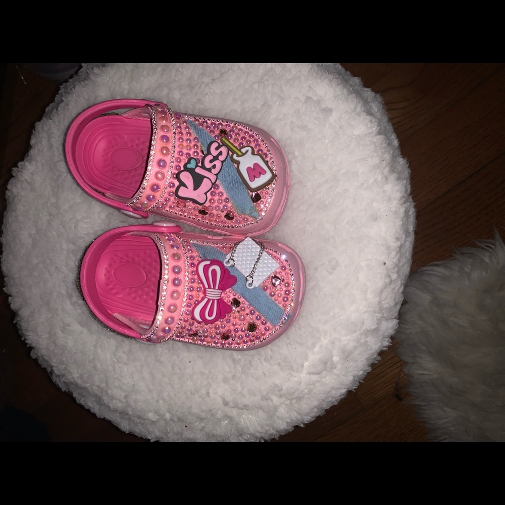 Princess crocs